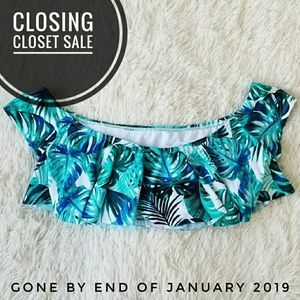 ☆LAST DAY!☆ NWOT Tropical Bikini Top